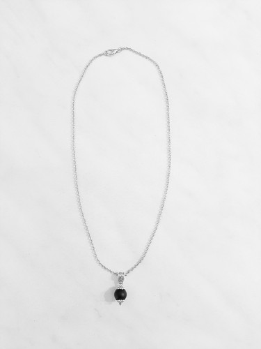 Collana con pendente su - con,