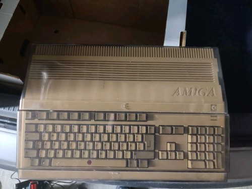 Commodore amiga 500 computer - commodore,