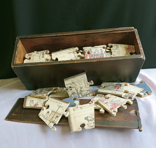 Antico puzzle militare - , in