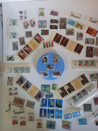 100 francobolli mondiali piu - mondiali, piu'