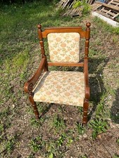 POLTRONA VINTAGE IN STILE