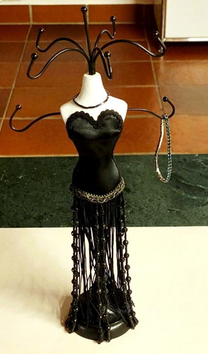 Scultura portagioie forma di - a,