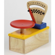 BILANCIA con bilancia in legno