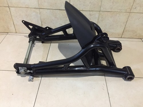 Forcellone posteriore benelli