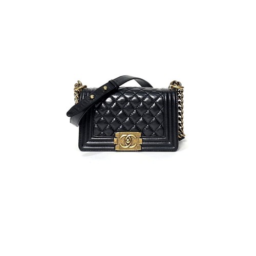 Borsa tracolla chanel boy - a,