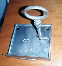 SERRATURE CON CHIAVI IN FERRO