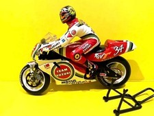 ONYX Suzuki RGV500 34 Kevin
