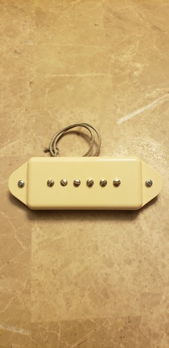 Badass p90 dogear pickup - dogear,