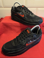 Scarpe da ginnastica ragazzo Nike Air Max nere Triple GS 90 taglia 5,5 ottime condizioni