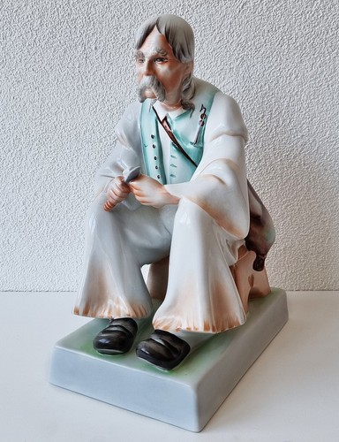 Bella grande statuina - , in