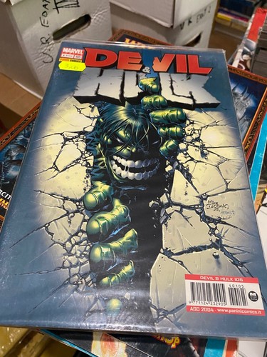 Devil hulk - -,