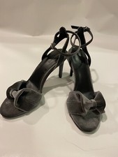 Sandali In Ciniglia Con Tacco A Spillo