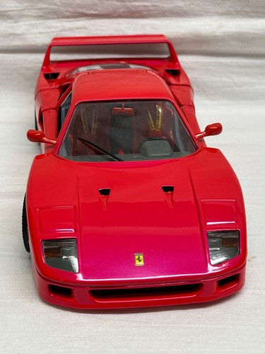 Bburago ferrari 18 imsa - f, 1:18