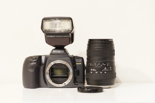 Minolta maxxum 550si - minolta,