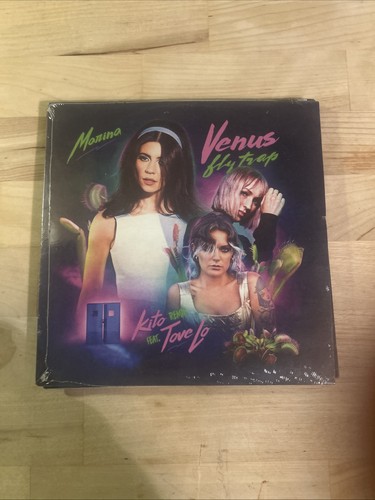 Marina venus fly trap - -,
