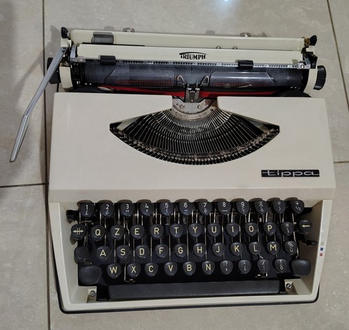 Macchina scrivere triumph - macchina,