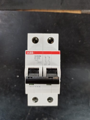 Interruttore magnetotermico