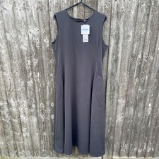 Abito smanicato Uniqlo ultra