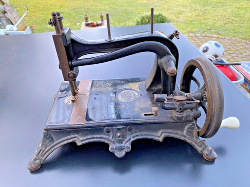 Macchina cucire tavolo - da,