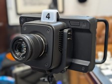 Blackmagic Studio Camera 4K Pro G2 meno di 20 ore di utilizzo perfette condizioni 