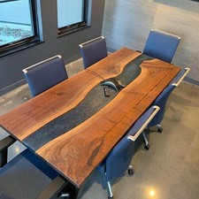 Tavolo in resina grigio resina