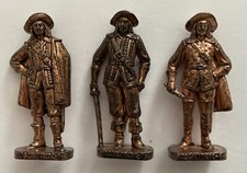 MOSCHETTIERI - N. 1, 2, 4 SOLDATINI METALLO KINDER - H. 4