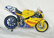 Minichamps 122 031233 - Ducati