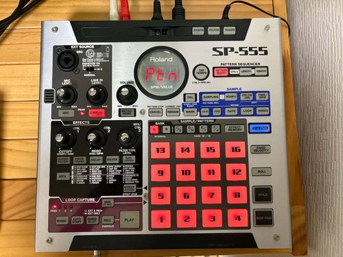 Roland 555 creative sampler - creative,