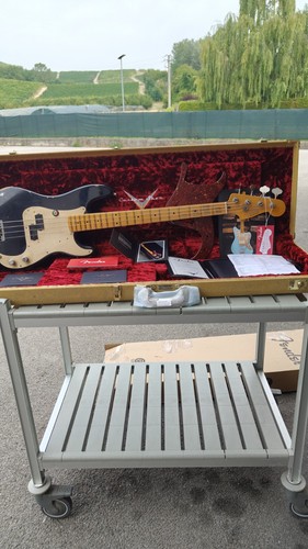 Fender precision castom shop - fender,