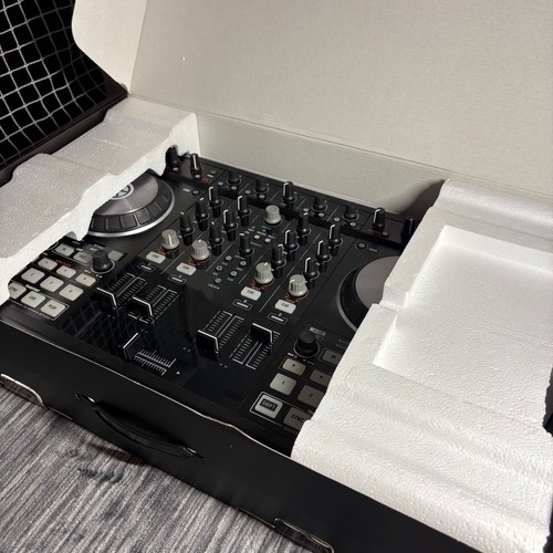 Native instruments traktor - instruments,