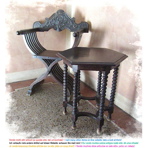 Savonarola chairs and small - ,