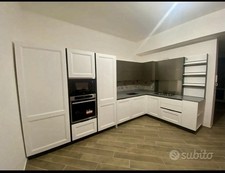 Cucina completa di elettrodomestici usata ottime condizioni