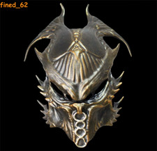 Alien vs. Maschera in resina