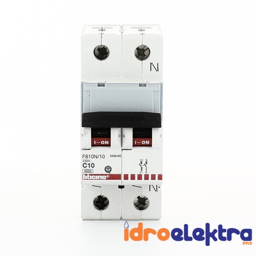 Interruttore automatico - interruttore,