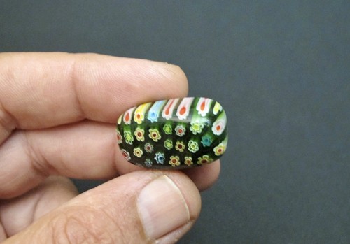 Perlina floreale multicolore