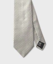 Villa Milano cravatta tre