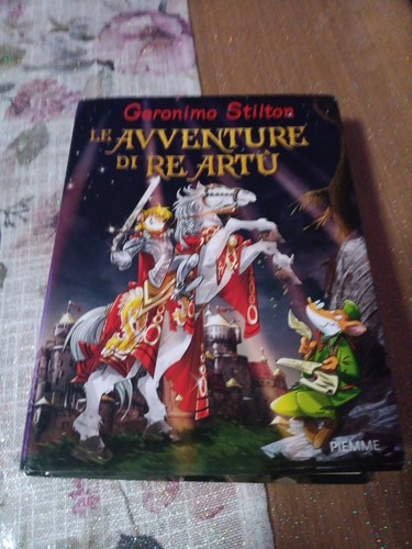 Libro copertina rigida - copertina,