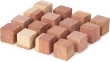 16 Cubetti in Cedro Antitarme