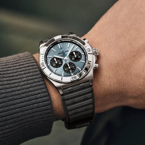 Breitling chronomat b01 - breitling,