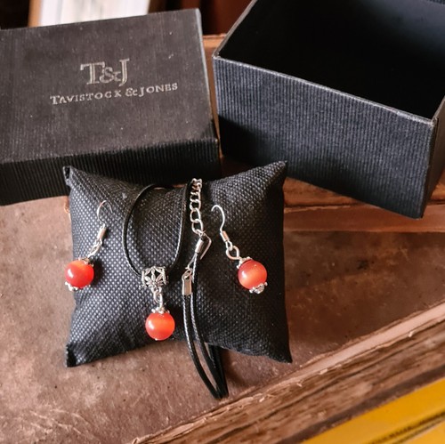 Collana arancione bigiotteria