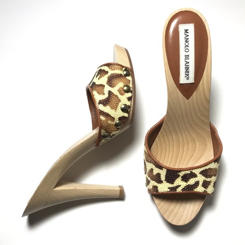 Manolo blahnik y2k - blahnik,