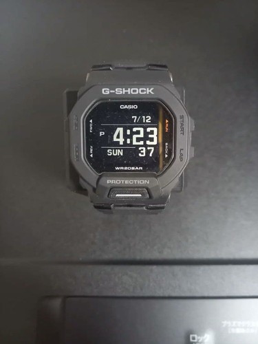 Orologio sportivo digitale