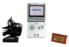 Nintendo Game Boy Advance SP