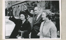 Johnsons And  Niece Miss Roxan