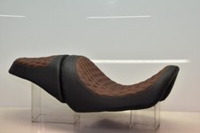 SEDILE V-ROD 06-09 HARLEY