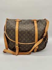 ✅ Louis Vuitton Saumur 43