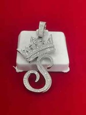 Ciondolo lettera corona