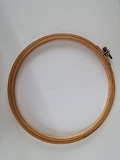 Telaio Circolare Da Ricamo In Legno Con Vite Diametro 22 Cm