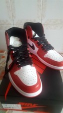 Jordan 1 Retro High Chicago