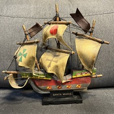 Modellino nave in legno Santa Maria vintage 9,5”x 10”